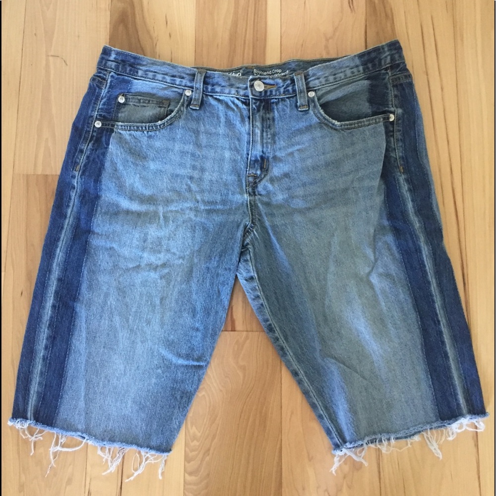 Boyfriend crop shorts